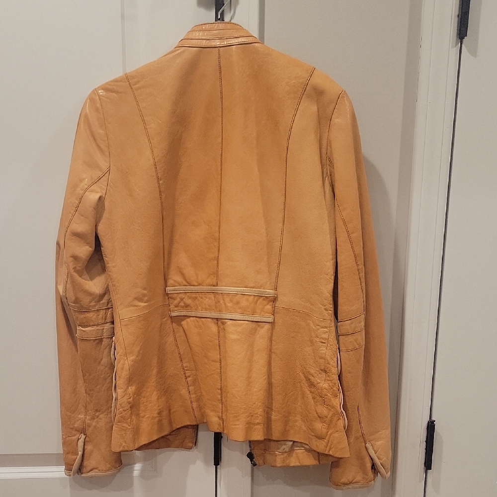 GAP Women's Tan Leather Jacket - Picture 5 of 8